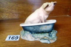 169-BFA-Scotland-Figurine.-All-Creature-Great-Small.-Hog-Wash