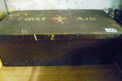 344-Vintage-First-Aid-Box