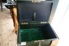 0170-Cash-Box-in-Leather-Case
