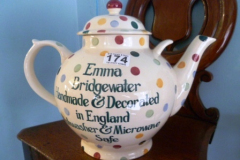 0174-Emma-Bridgewater-1-Gallon-Polka-Dog-Tea-Pot