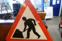 0280-Men-at-Work-Road-Sign