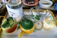 0309-Tray-inc-Ringtons-Tea-Container-Apple-Saucer-etc