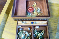 0369-Jewellery-Box-and-Costume-Jewellery