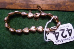 0424-Yellow-Metal-Heart-Shaped-Bracelet