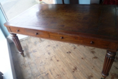 0440-Antique-Dining-Table-Column-Legs-on-Casters-with-Leather-Top-Approx-60-in-x-36-in