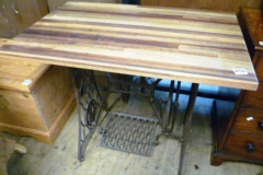 0450-Singer-Metal-Based-Garden-Table