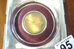0095-Boxed-Renault-Paperweight