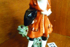 0123-Royal-Doulton-Figure-Masquerade-HM899