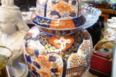 0130-Delft-Imari-Jar-and-Cover