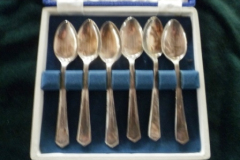 0392-Set-of-6-Silver-Teaspoons-in-Case