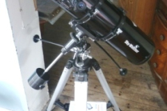 0420-Sky-Watcher-Telescope-on-Stand