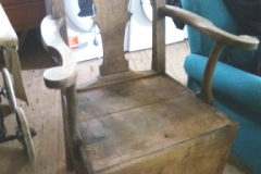 0440-Antique-Lambing-Chair