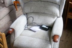 0486-Rise-and-Fall-Electric-Chair