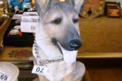 070-Alsation-Dog-Figure