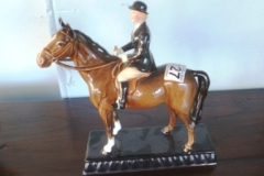 127-Beswick-Huntswoman