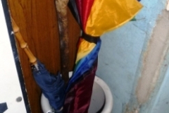 287-Ceramic-Umbrella-Stand-and-Umbrella