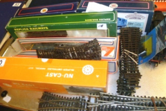 0050-Tray-of-Railway-Trains-and-Track
