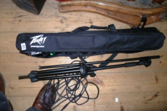 0060-Peavy-Camera-Tri-Pod