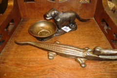 0086-Metal-Crocodile-and-Dog-and-Bowl-Nutcrackers