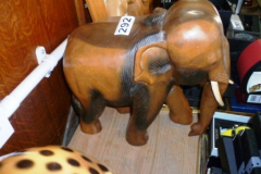 0292-Wood-Elephant-Figure