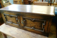 0501-Oak-Cupboard