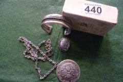 440-Costume-Jewellery-Incl.-Bracelet-Brooch-and-Bangle