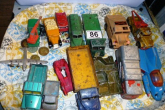 086-Tray-of-Vintage-Play-Worn-Vehicles