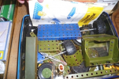089-Tin-of-Meccano