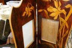 142-Vintage-Inlaid-Folding-Photo-Frame