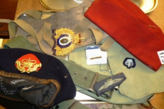 175-Tray-of-Military-Items-inc-Cap-Badges-etc