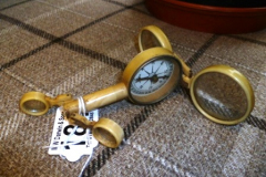 184-Vintage-Explorers-Compass