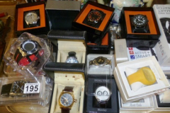 195-Tray-of-Watches
