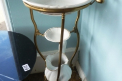 266-Bathroom-Set-on-Stand