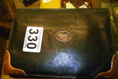 330-Leather-Wallet-with-Gold-Edged-Corners