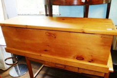 409-Pine-Blanket-Box