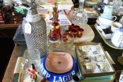 198-Assorted-Lot-Incl.-Soda-Siphon-Ashtray-and-Glass-Ware