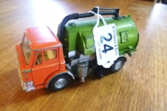 0024-Dinky-Johnston-Road-Sweeper