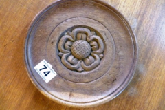 0074-Windsor-Oak-Carved-PlaquePlate