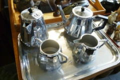 0169-Swan-Brand-Tea-Seat-on-Tray