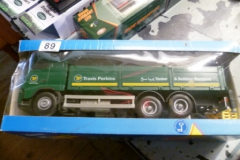 089-Boxed-Volvo-FH-Dropside-with-Crane