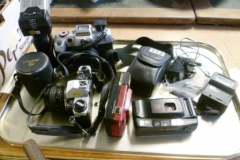 172-Tray-of-Assorted-Cameras