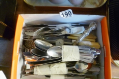 190-Box-of-Assorted-Cutlery