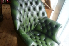 392-Green-Button-Back-Swivel-Chair