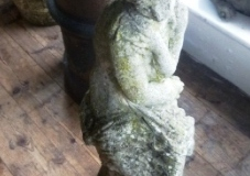 410-Garden-Statue-of-a-Lady