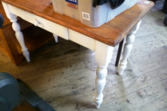 427-Kitchen-Table-1-Drawer