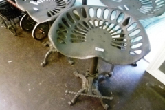 484-Tractor-Seat-Bar-Stool