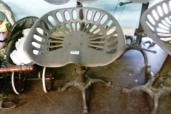 485-Tractor-Seat-Bar-Stool