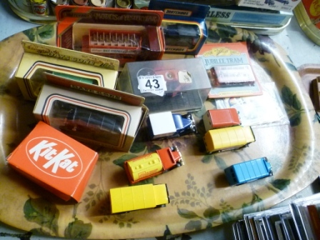 043-Assorted-Boxed-and-Play-Worn-Die-Cast-Model-Vehicles