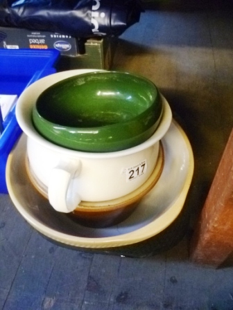 217-Bowl-Planter-and-Chamber-Pot