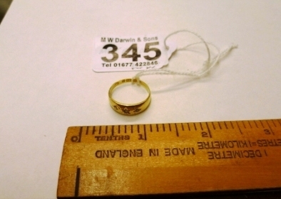 345-Gold-Ring-with-Inset-Diamonds